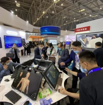 智慧教育成果亮相第78届中国教育装备展