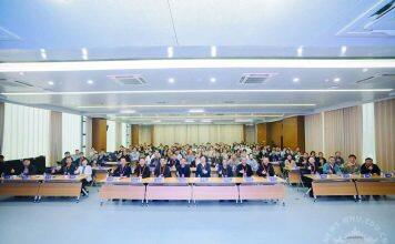 武汉大学承办2025年全国地球与行星科学研究生学术论坛